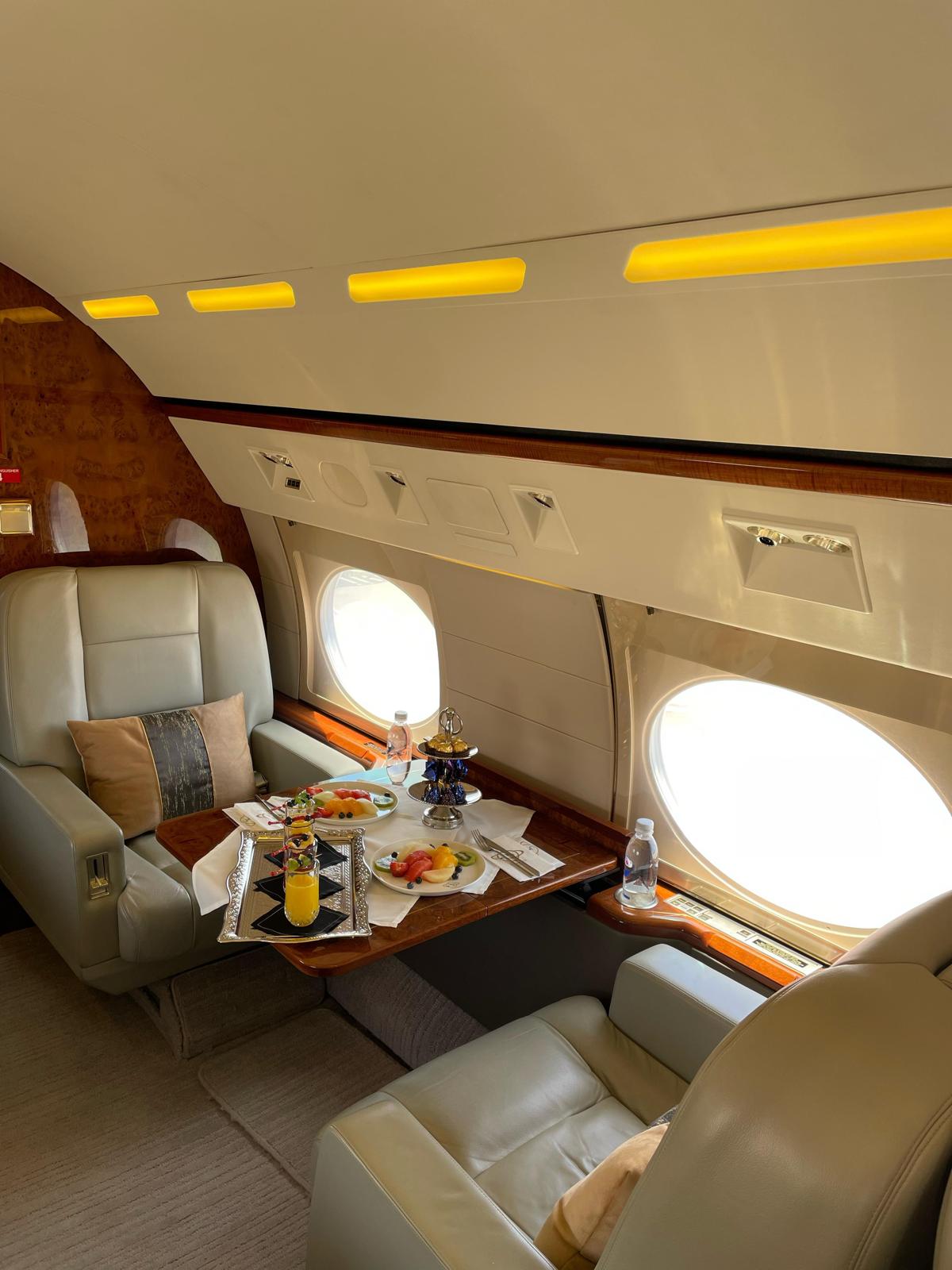 Onboard dining service aboard TC-IHY