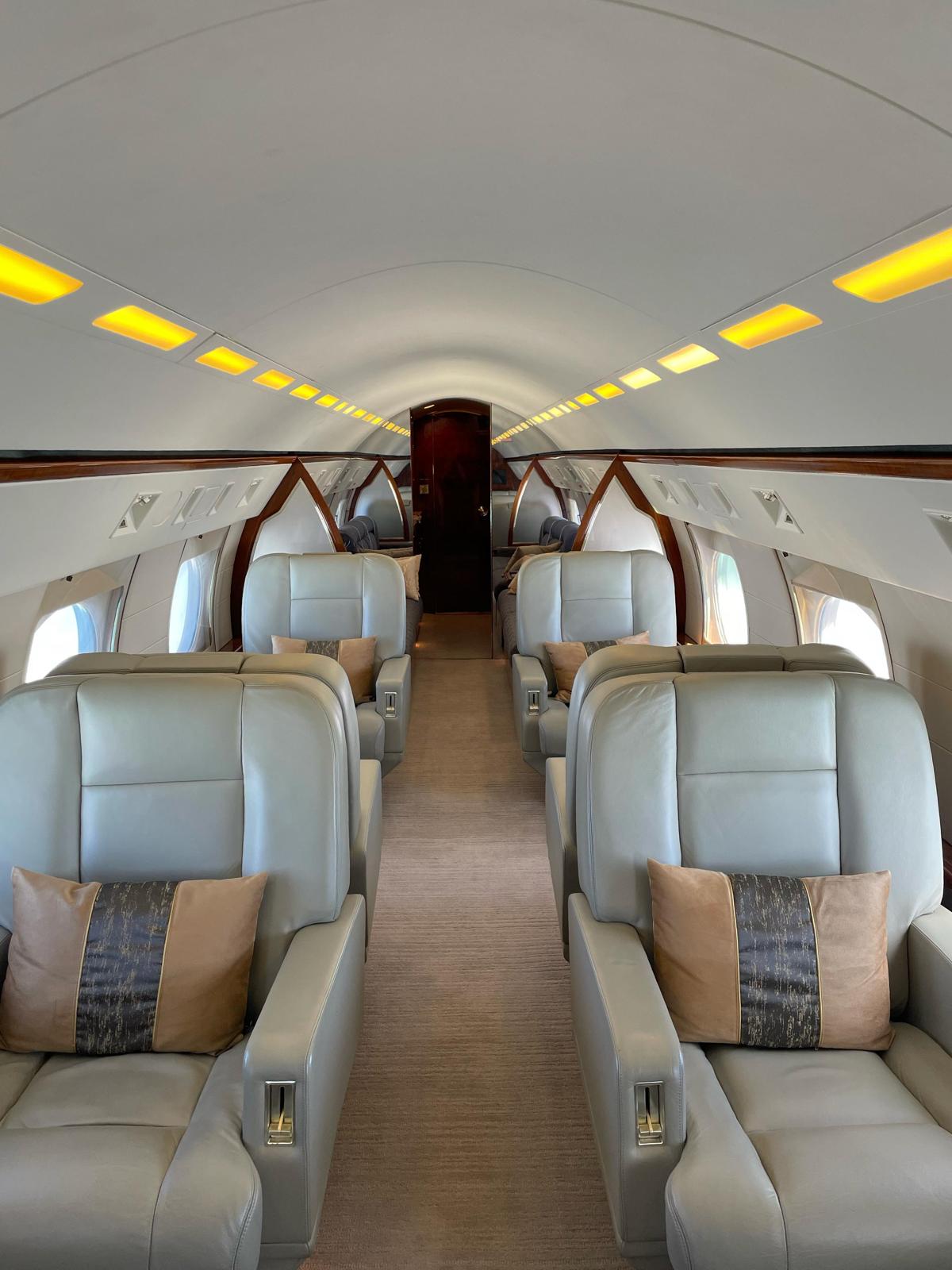 TC-IHY cabin interior